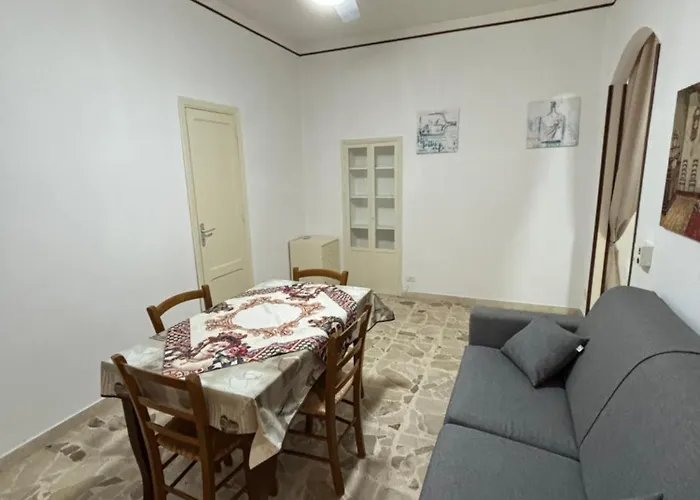 November House Cefalu